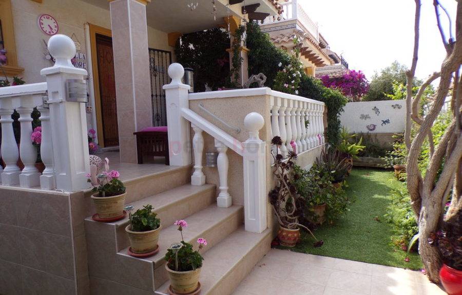 Resales - Semi Detached - Cabo Roig