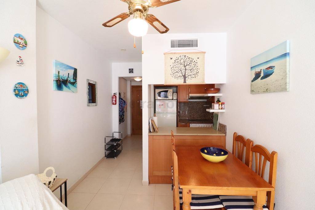 Gebrauchtobjekte - Apartment - Torrevieja - Playa de los Locos