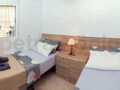 Resales - Appartement - Torrevieja - Paseo maritimo