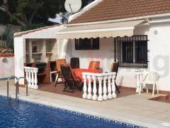 Reventa - Chalet - San Miguel de Salinas - Alicante