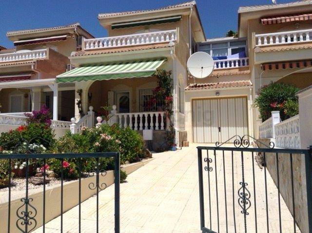 A Vendre - Villa - Ciudad Quesada