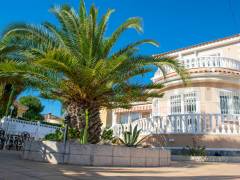 Gebrauchtobjekte - Einfamilienhaus - Ciudad Quesada - Town Center