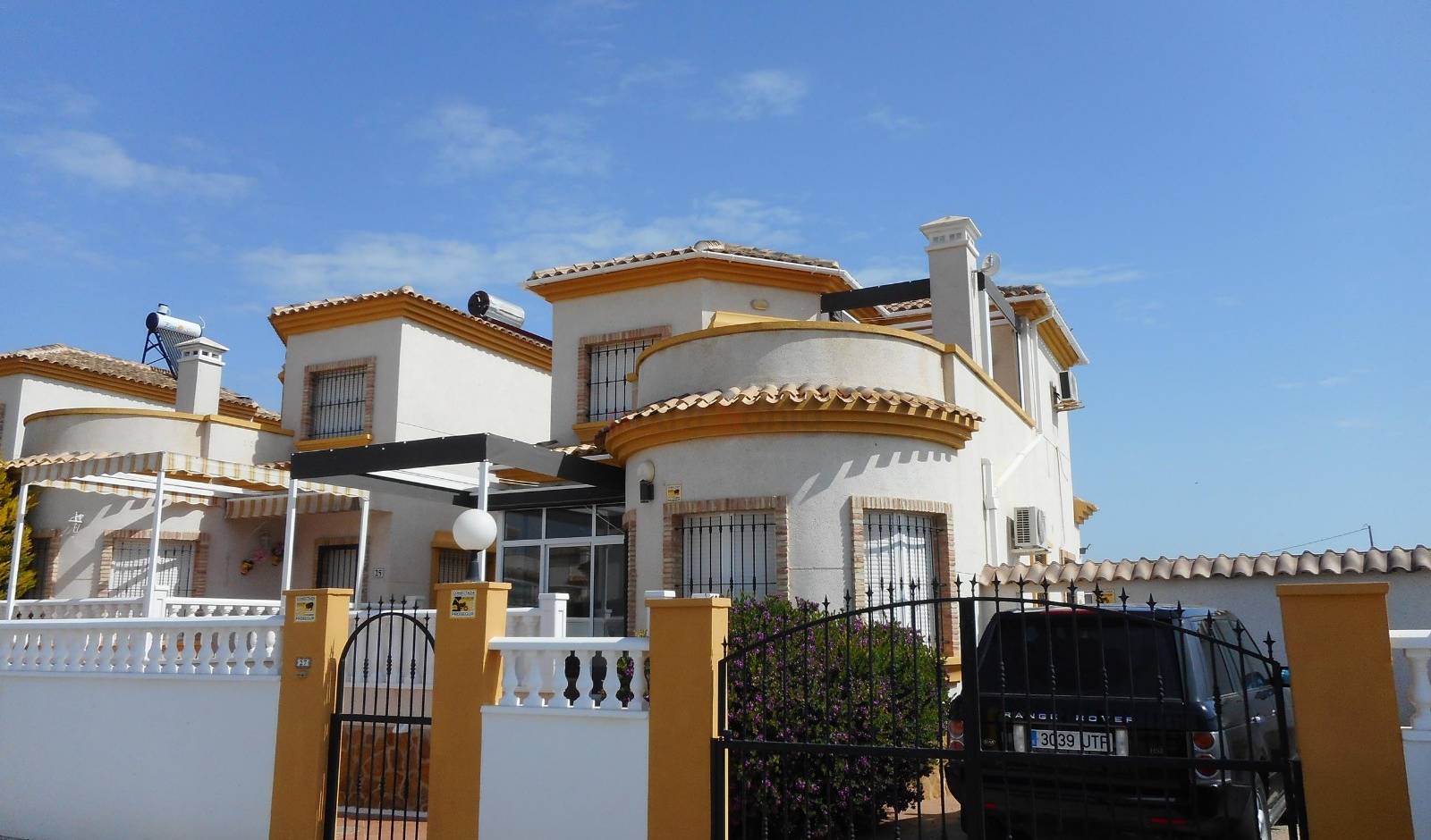 Gebrauchtobjekte - Einfamilienhaus - Guardamar del Segura - El Raso, Guardamar