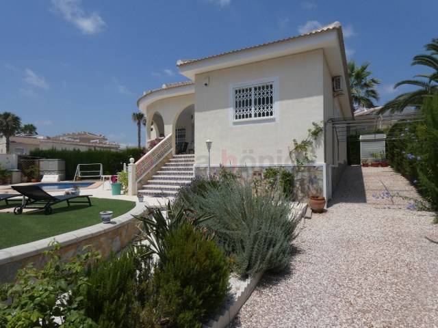 A Vendre - Villa - Ciudad Quesada