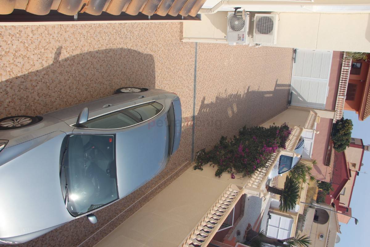 Gebrauchtobjekte - Einfamilienhaus - Torrevieja