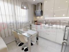 Reventa - Apartamento - Torrevieja