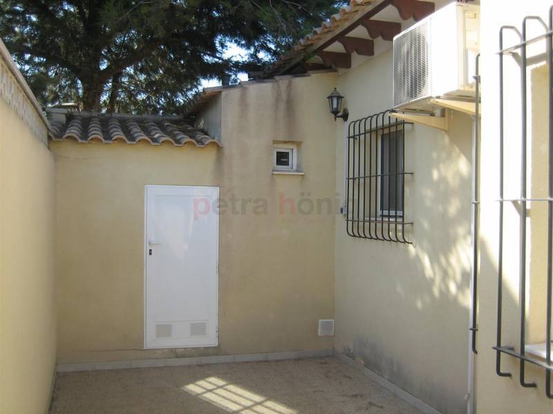 Resales - Villa - Torrevieja