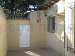 Gebrauchtobjekte - Einfamilienhaus - Torrevieja