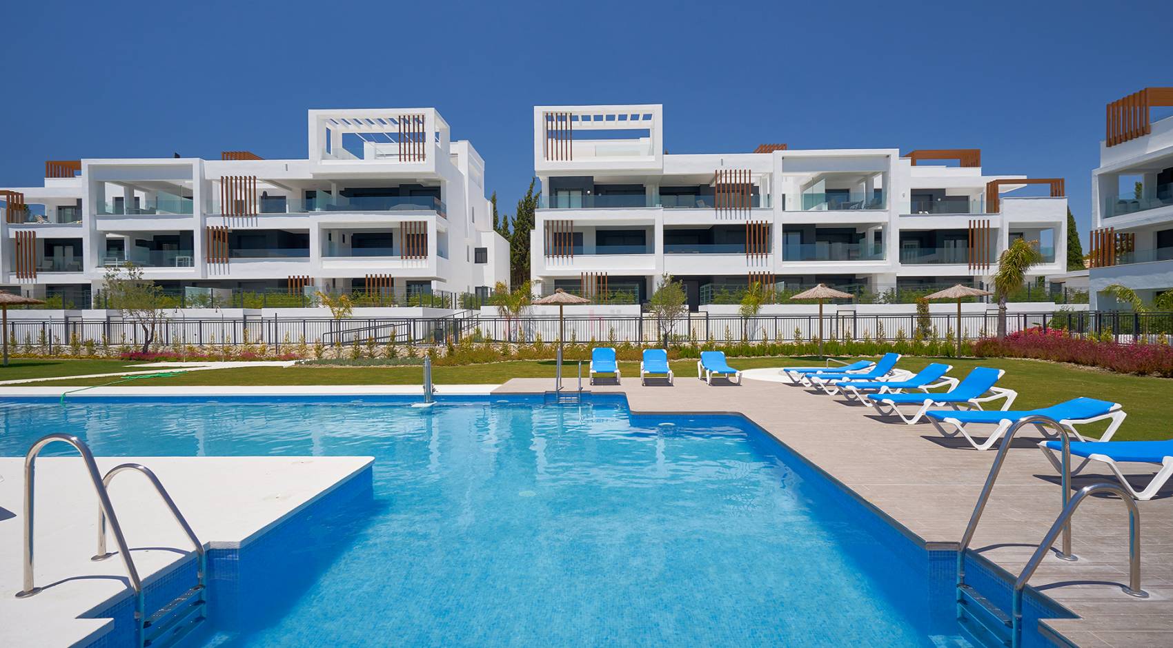 nieuw - Appartement - Other areas - Estepona