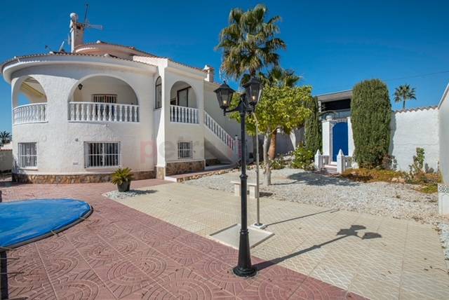 A Vendre - Villa - Ciudad Quesada