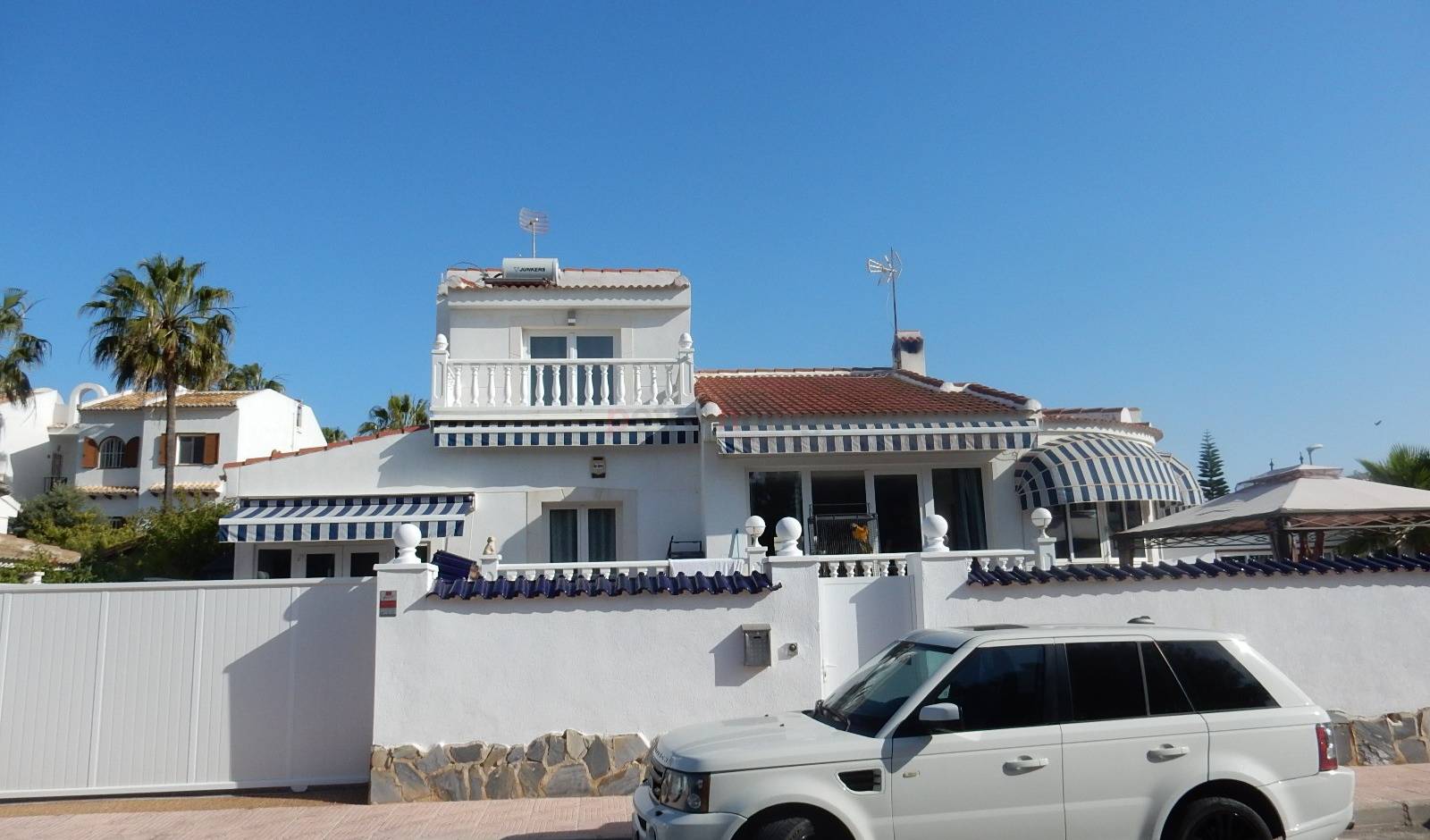 Gebrauchtobjekte - Einfamilienhaus - Ciudad Quesada - Pueblo Bravo