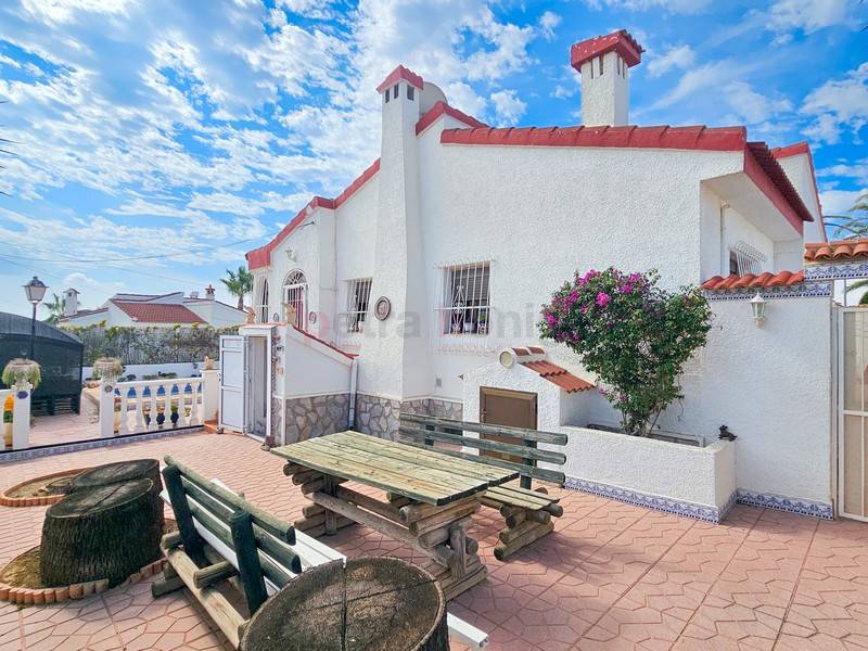 A Vendre - Villa - Ciudad Quesada