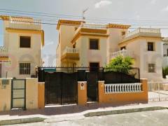 A Vendre - Villa - La Mata