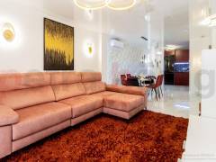 Sale -  квартира - Torrevieja - Playa del Cura