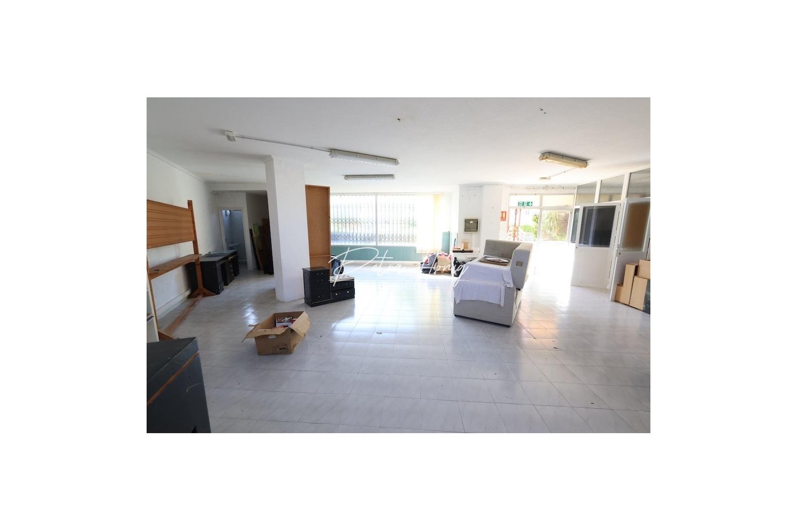 A Vendre - Commercial - Orihuela Costa - La Zenia