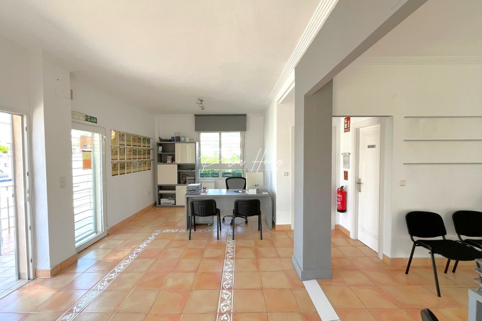 A Vendre - Commercial - Orihuela Costa - Playa Flamenca