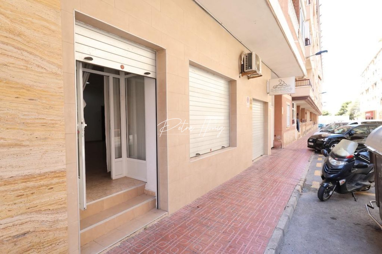 A Vendre - Commercial - Torrevieja - Centro