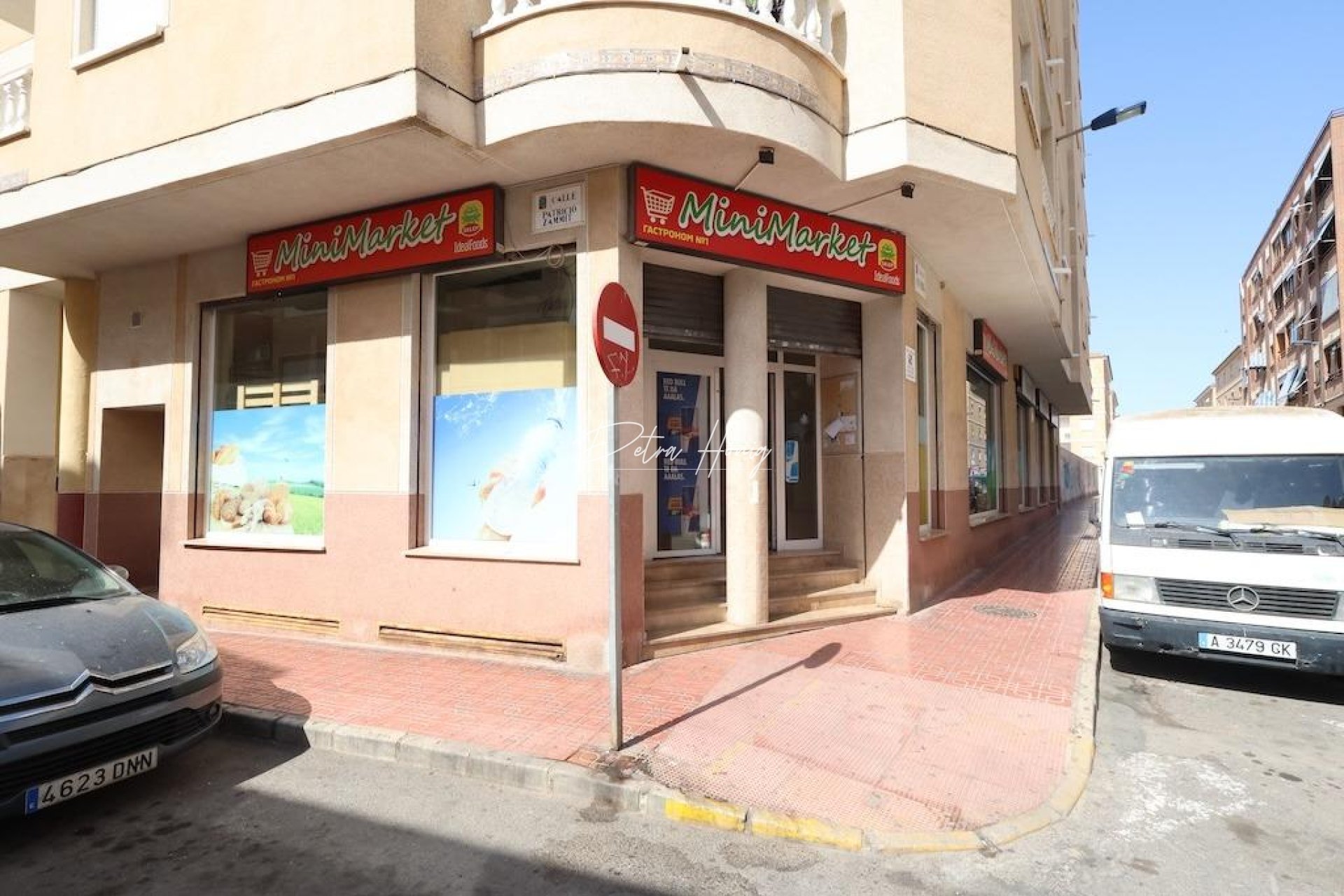 A Vendre - Commercial - Torrevieja - Estacion de autobuses