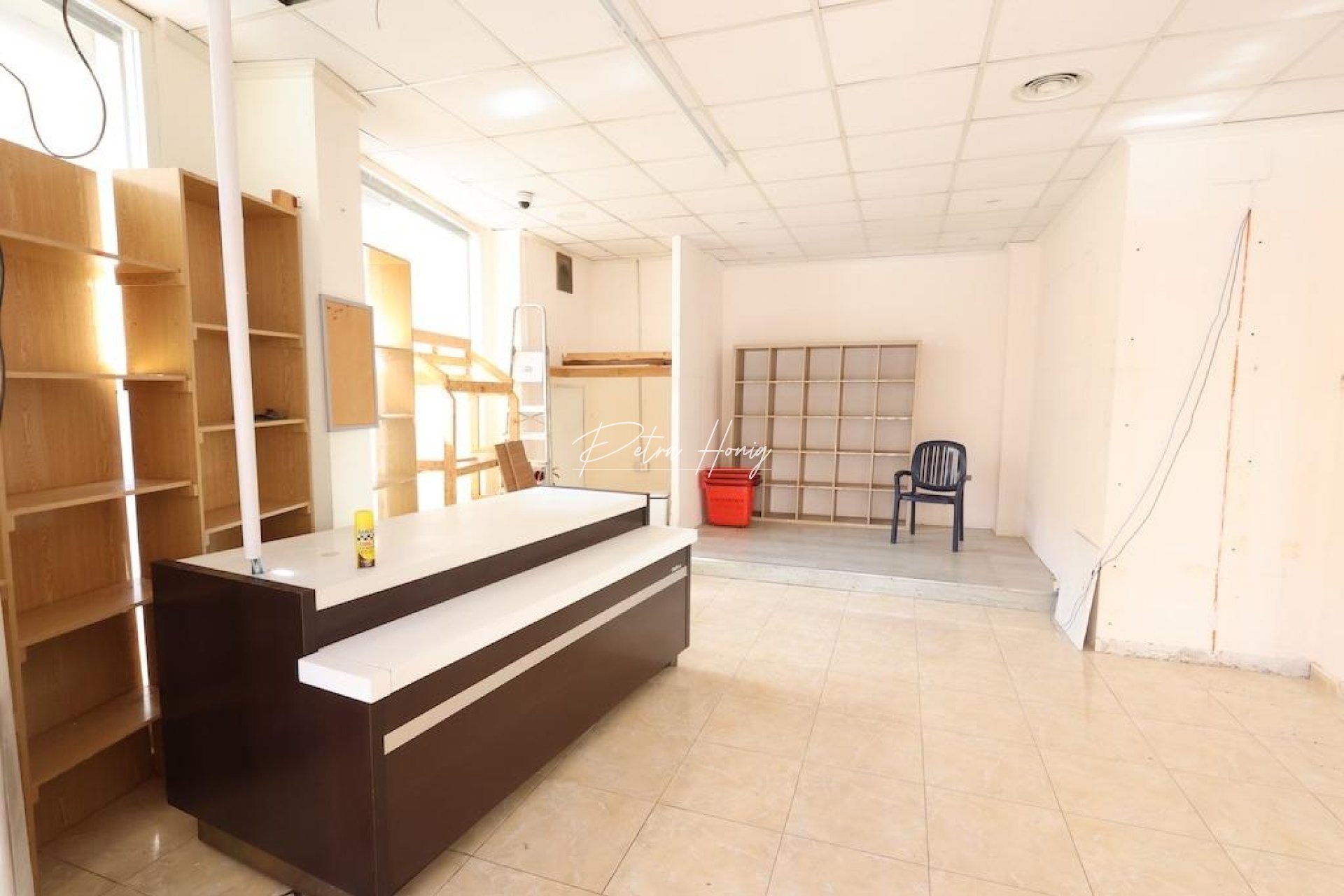 A Vendre - Commercial - Torrevieja - Estacion de autobuses
