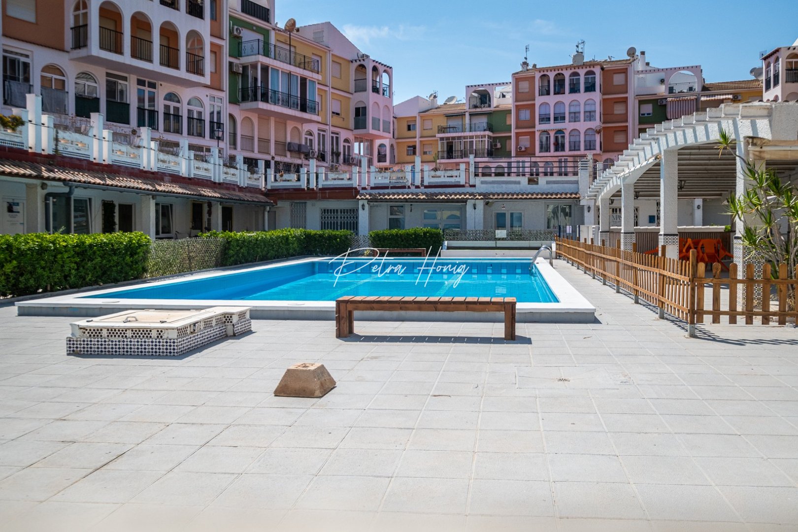 A Vendre - Commercial - Torrevieja - La Veleta