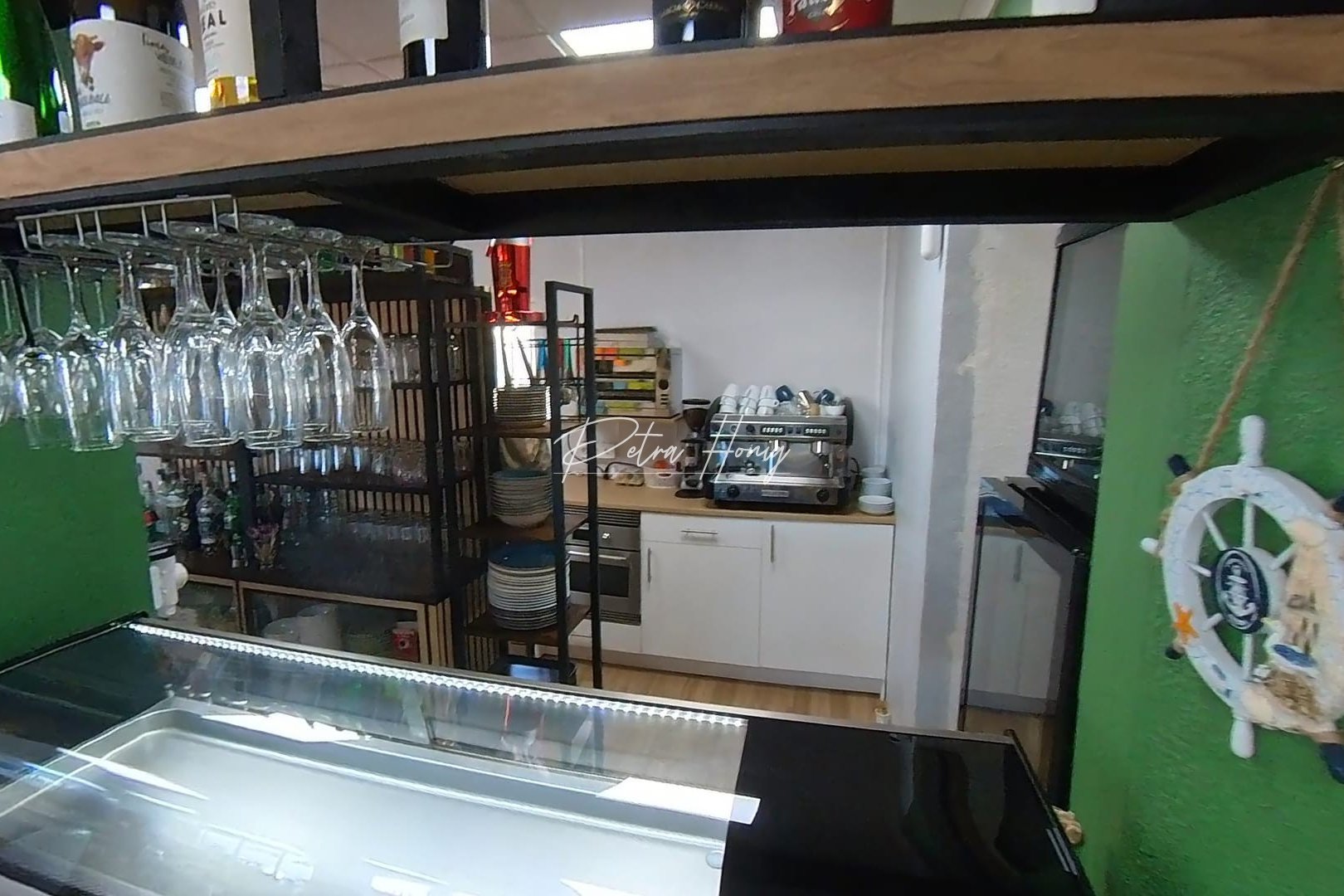 A Vendre - Commercial - Torrevieja - Puerto