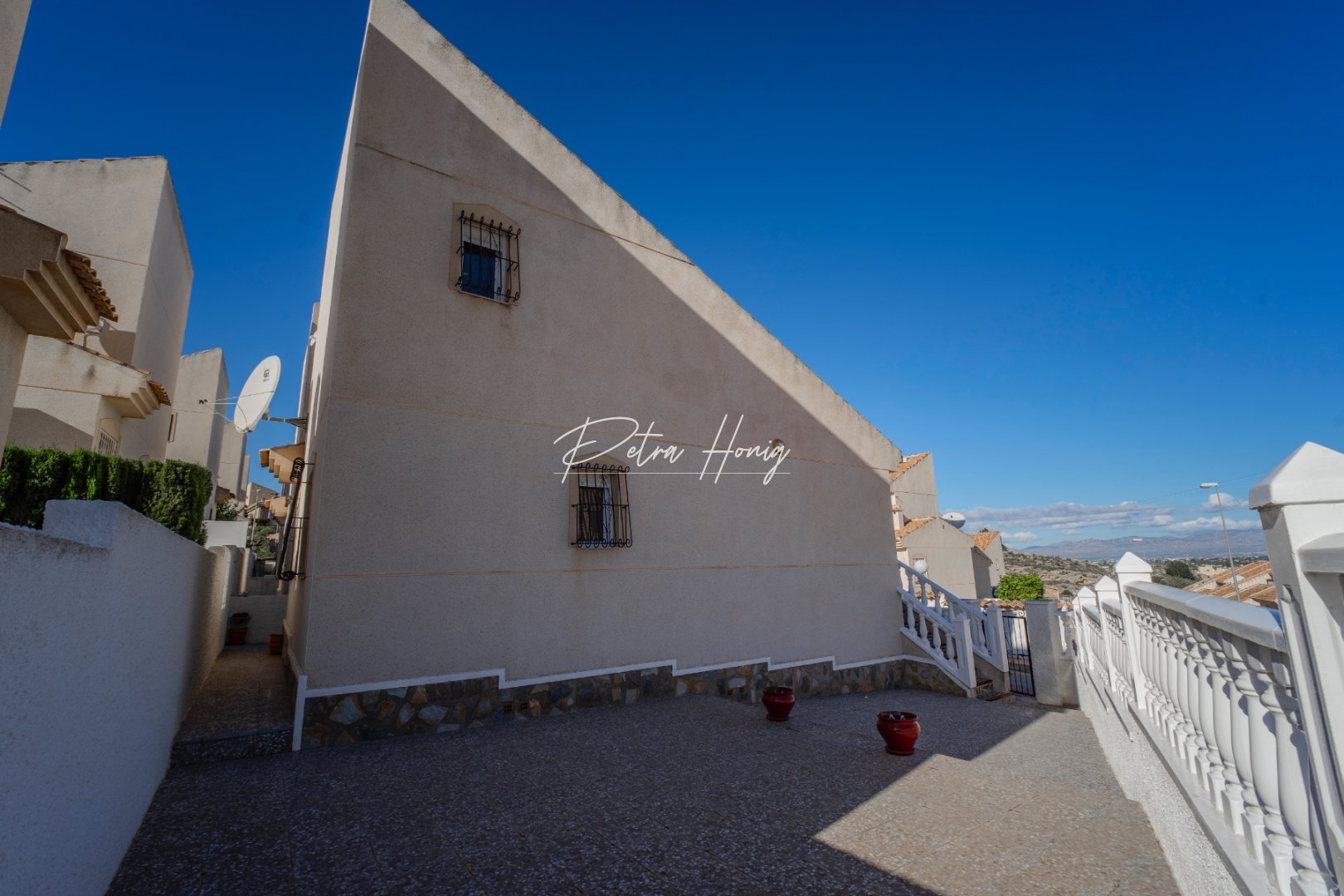 A Vendre - Villa - Ciudad Quesada - Benimar II