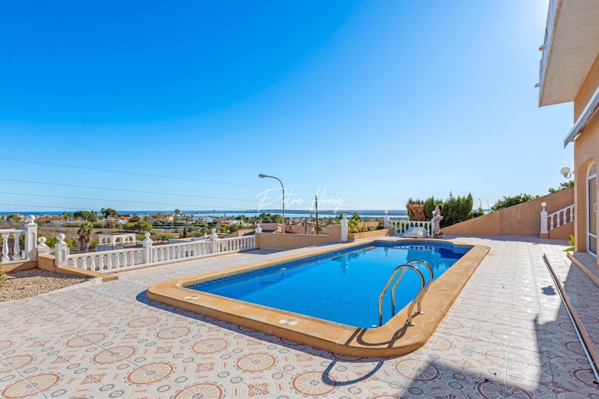 A Vendre - Villa - Ciudad Quesada - Town Center