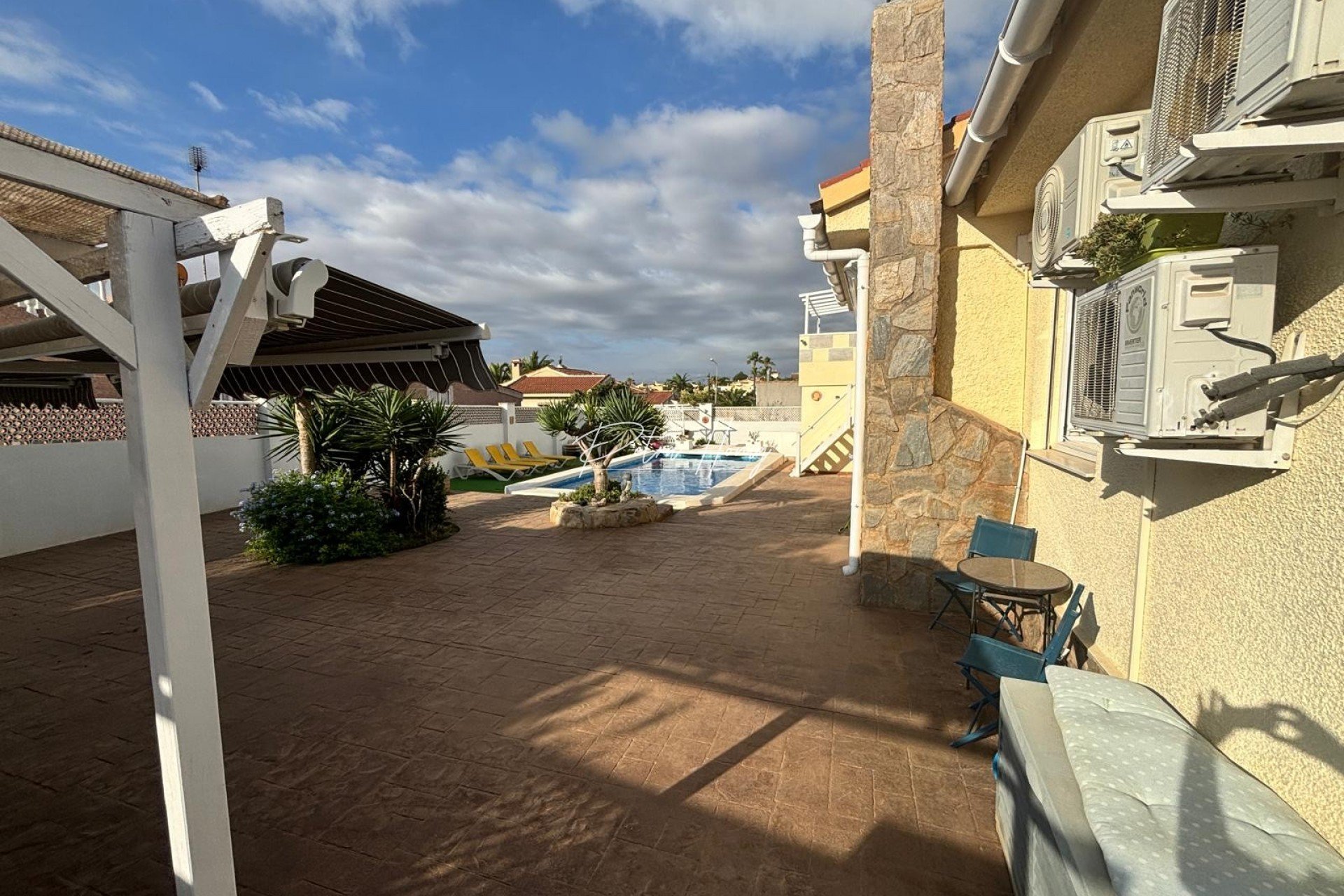 A Vendre - Villa - Ciudad Quesada