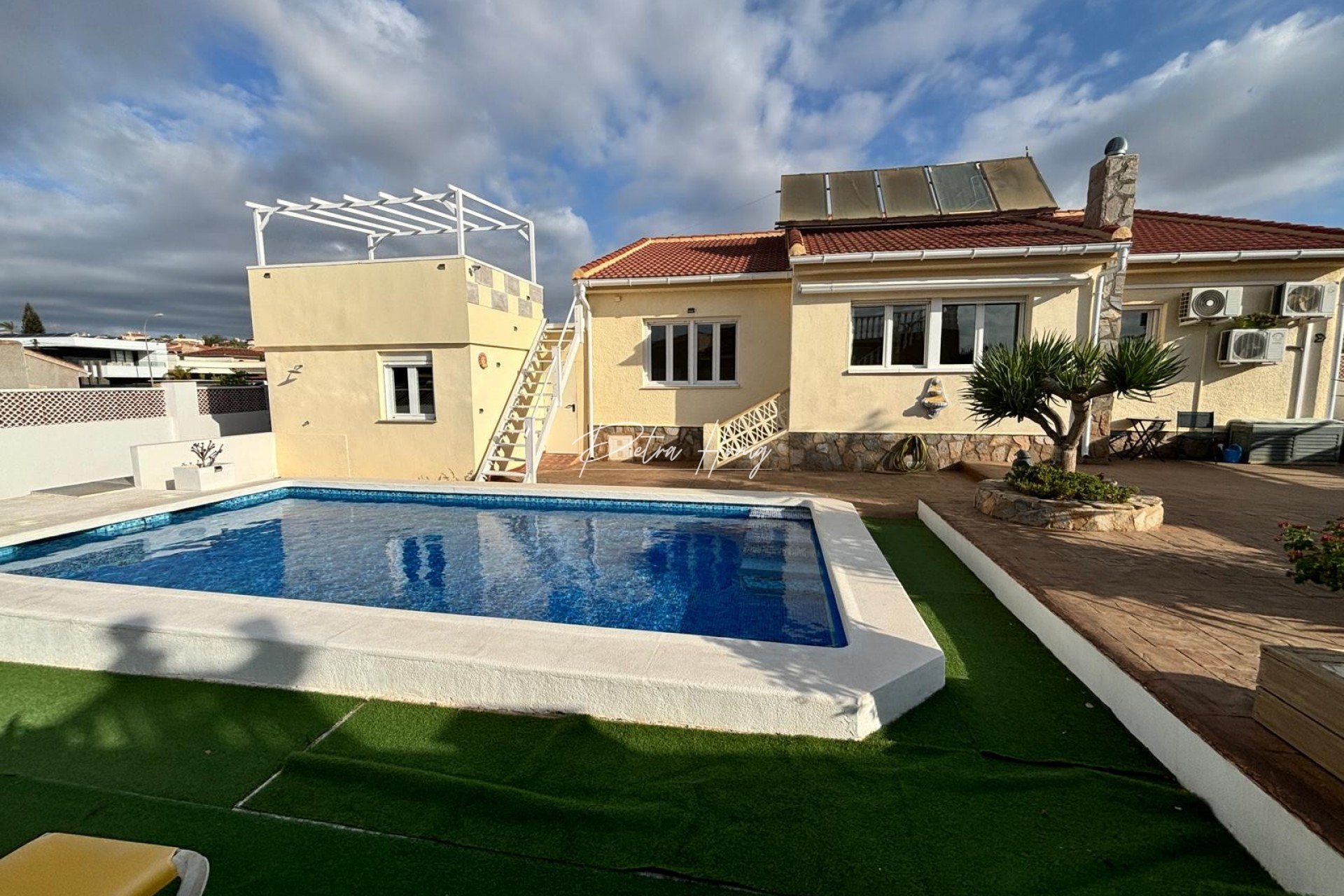 A Vendre - Villa - Ciudad Quesada