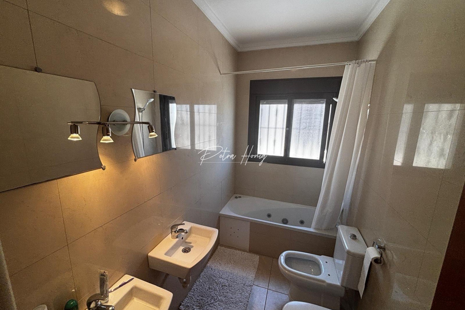 A Vendre - Villa - Ciudad Quesada