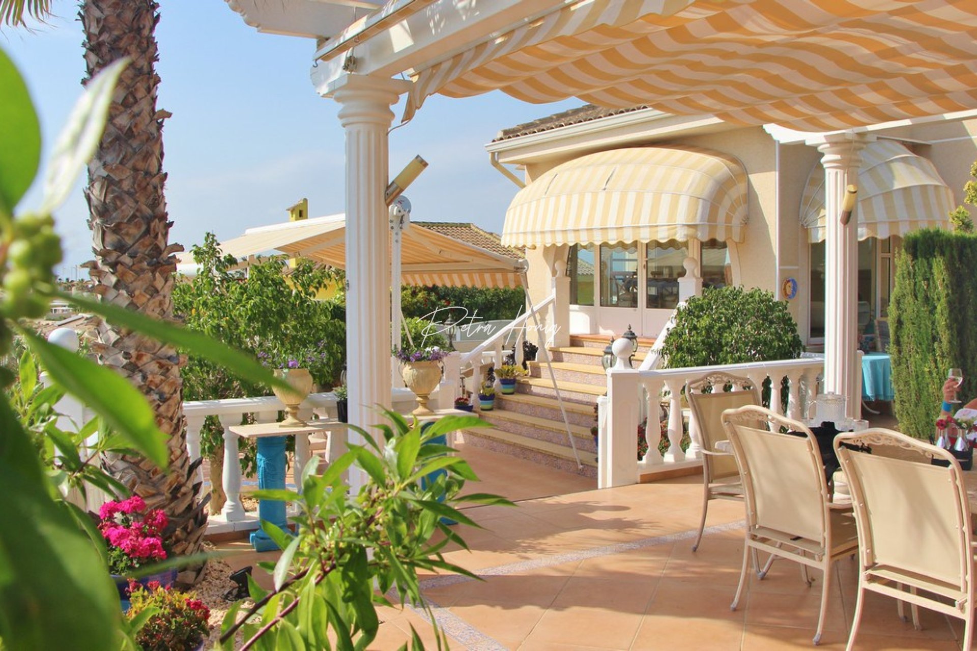 A Vendre - Villa - Ciudad Quesada