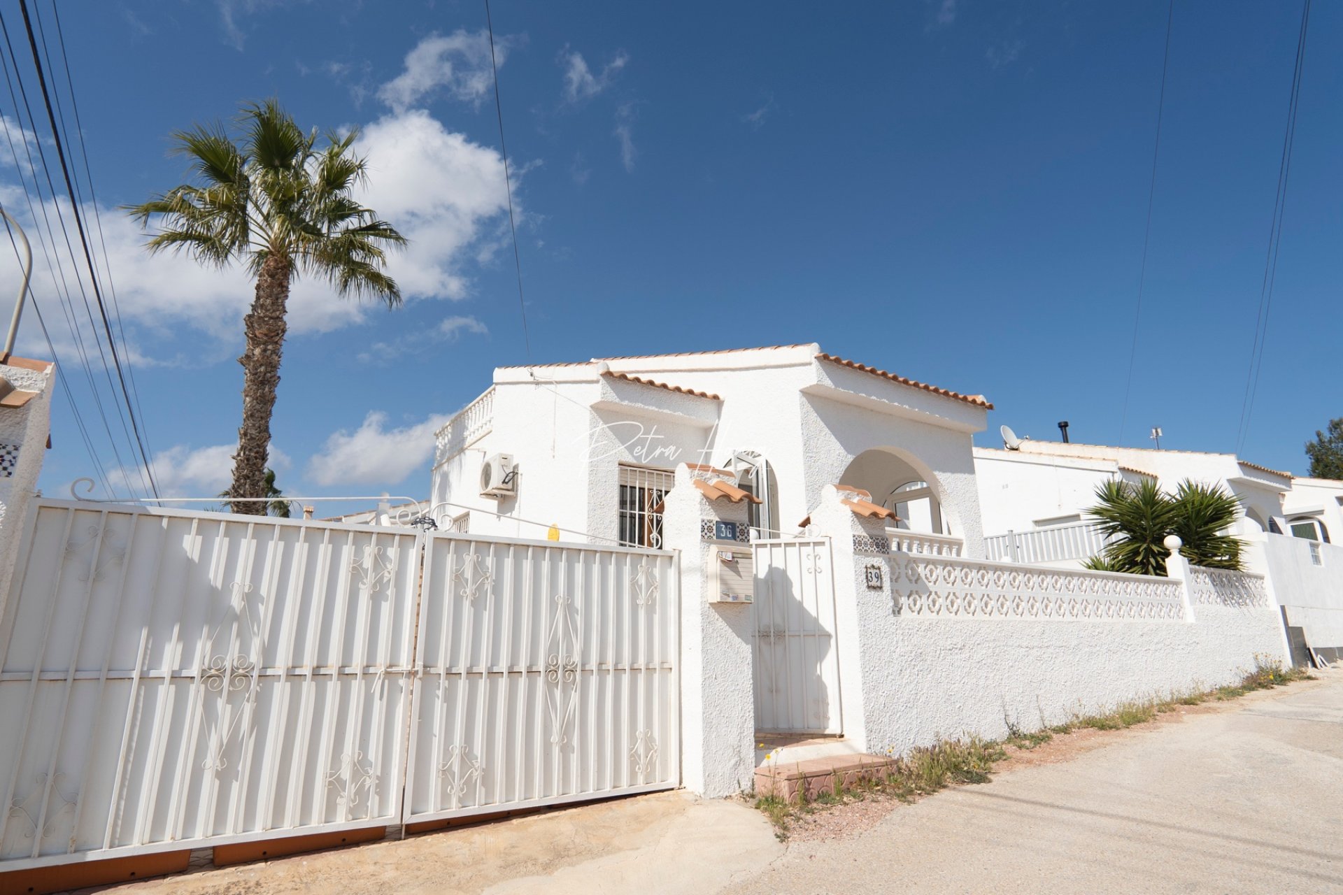 A Vendre - Villa - Ciudad Quesada