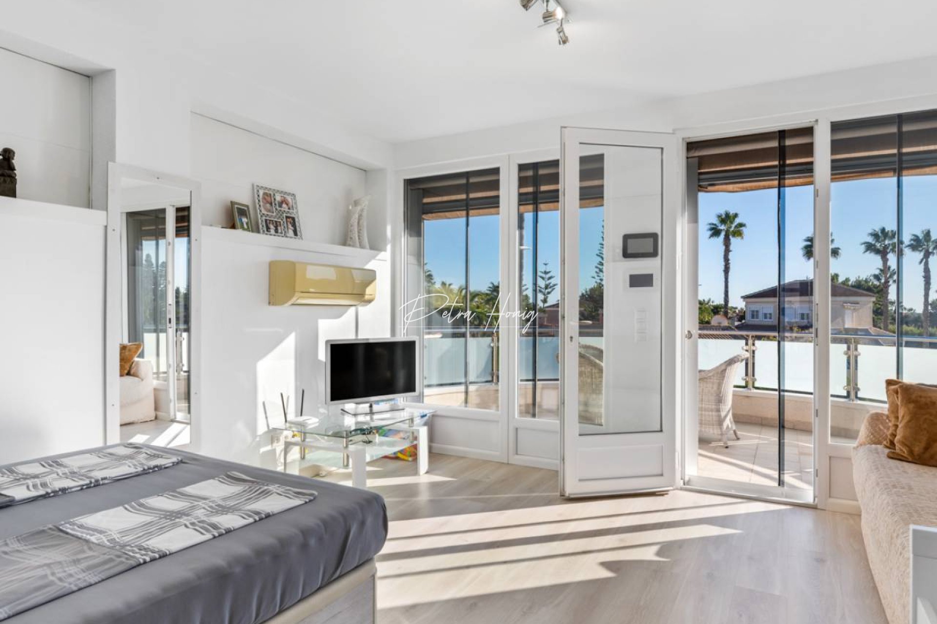 A Vendre - Villa - Ciudad Quesada