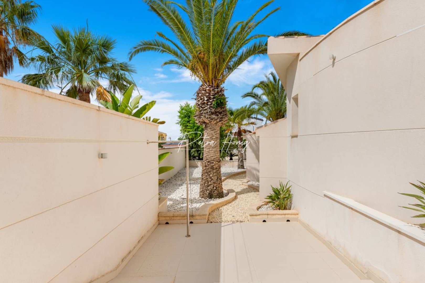 A Vendre - Villa - Ciudad Quesada