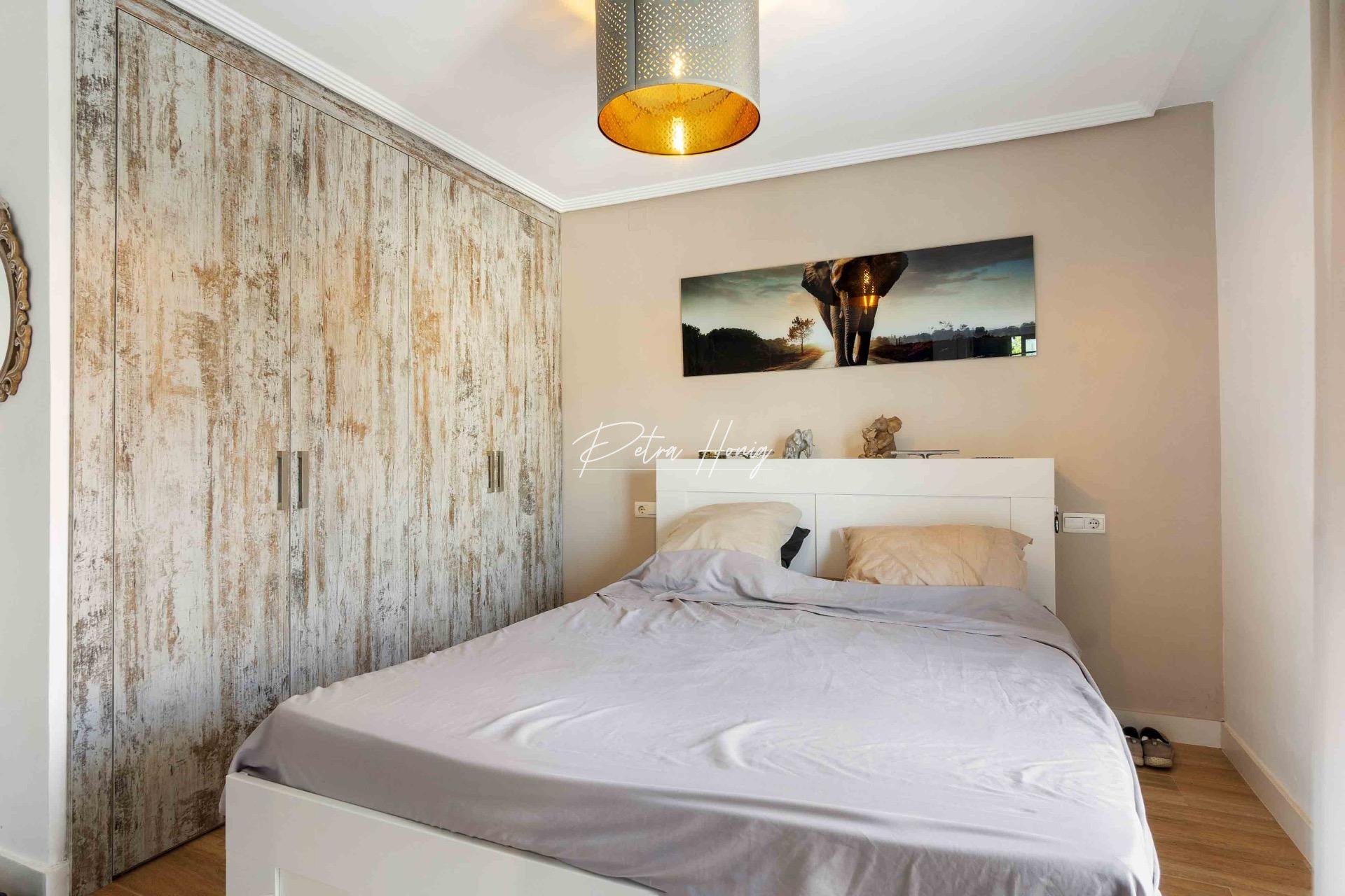 A Vendre - Villa - Dolores - CMNO. ESCORREDOR