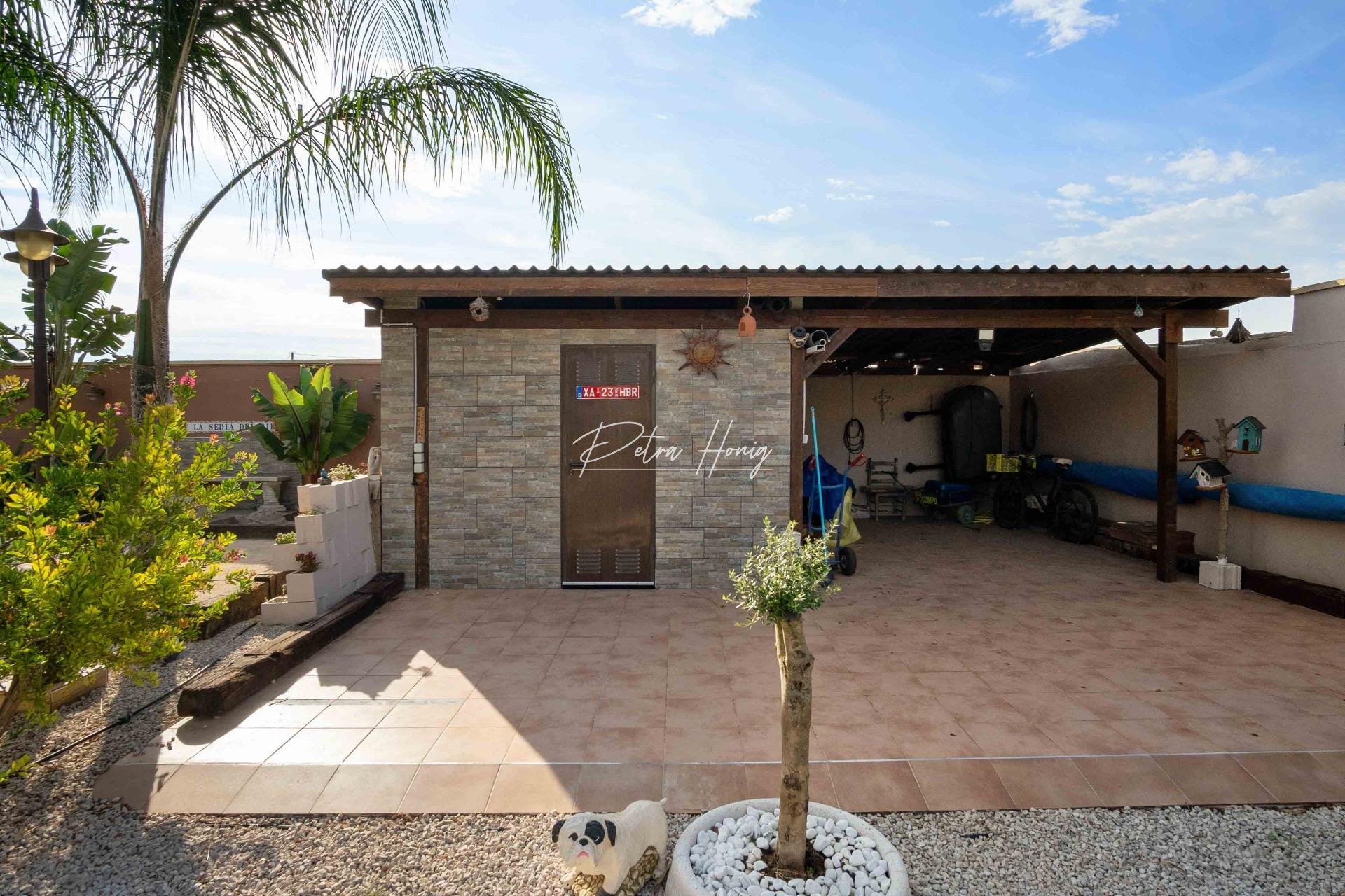 A Vendre - Villa - Dolores - CMNO. ESCORREDOR