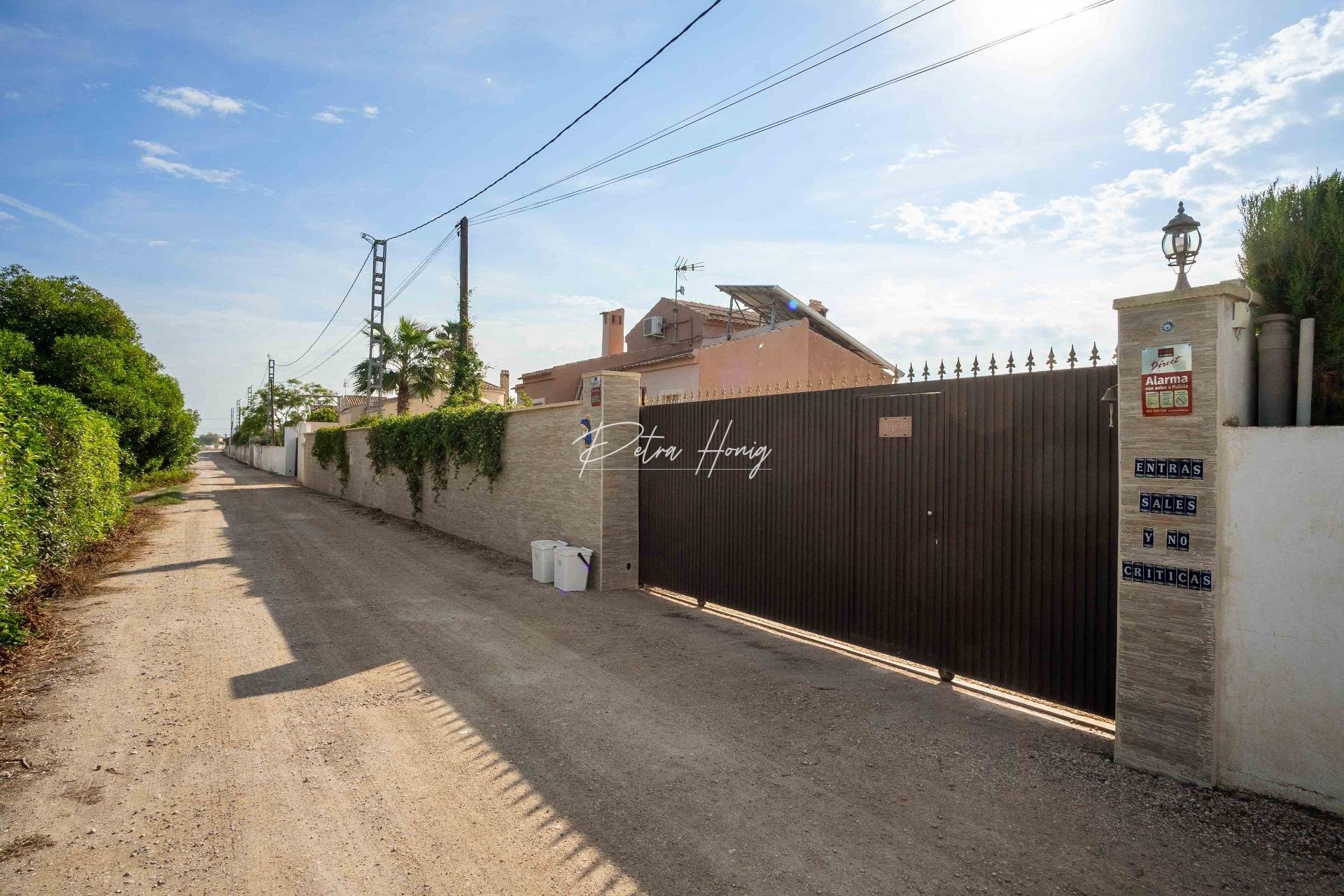 A Vendre - Villa - Dolores - CMNO. ESCORREDOR