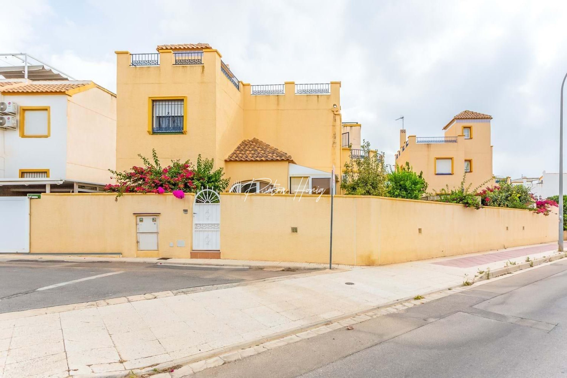 A Vendre - Villa - Orihuela Costa - La Zenia- Orihuela costa