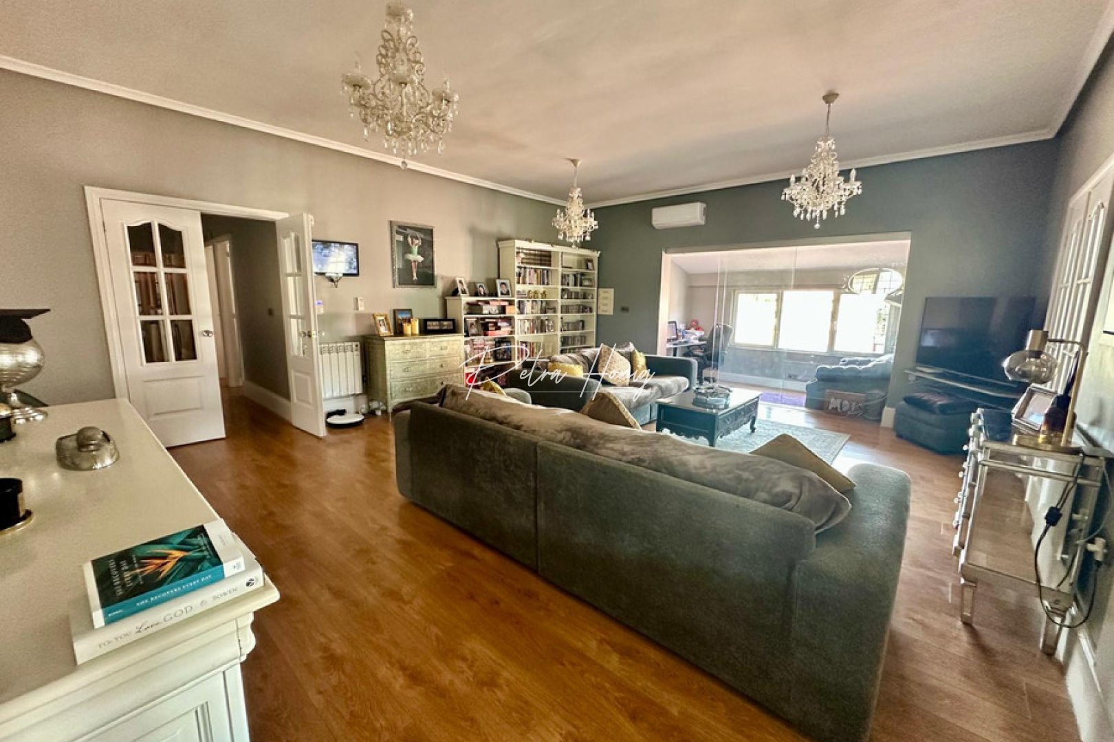A Vendre - Villa - Other areas - Heredades