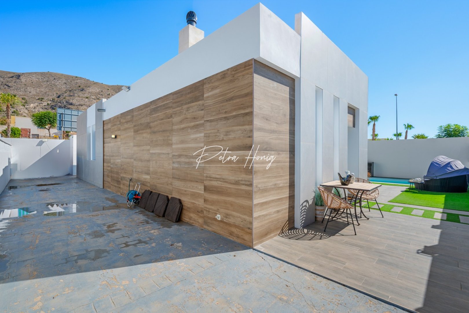 A Vendre - Villa - Other areas - URBANIZACIONES