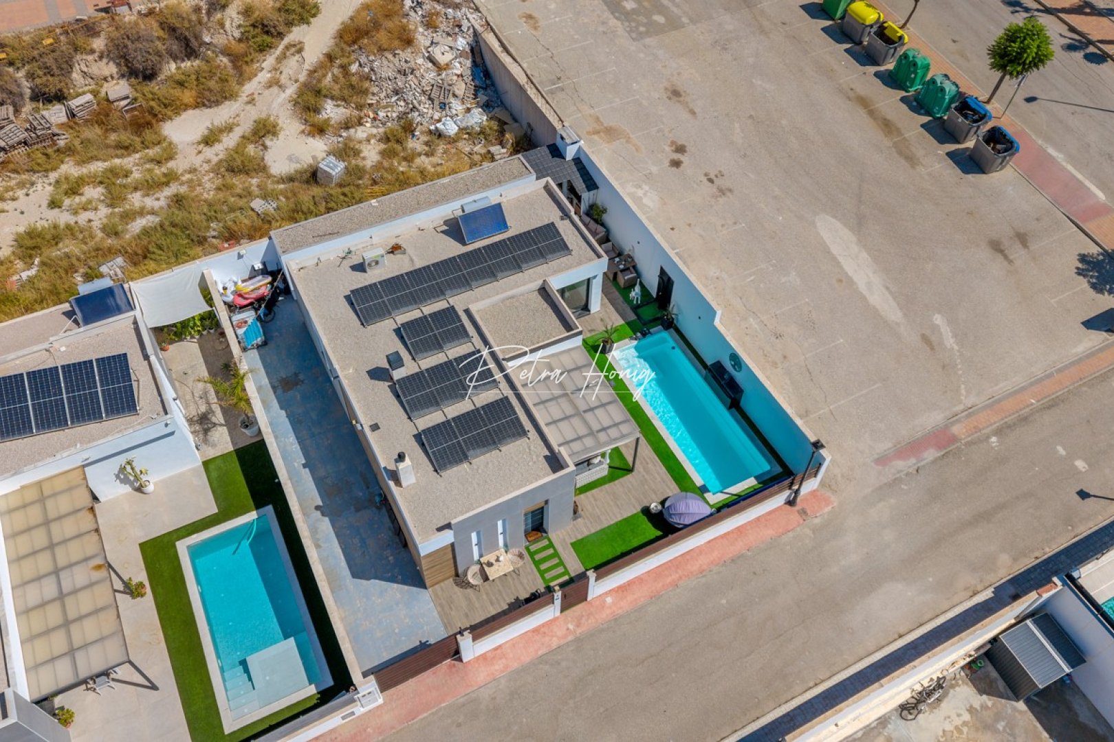A Vendre - Villa - Other areas - URBANIZACIONES