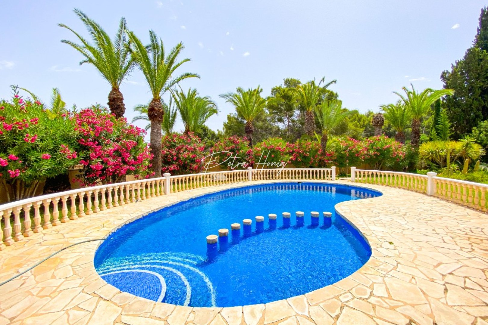 A Vendre - Villa - Villamartin
