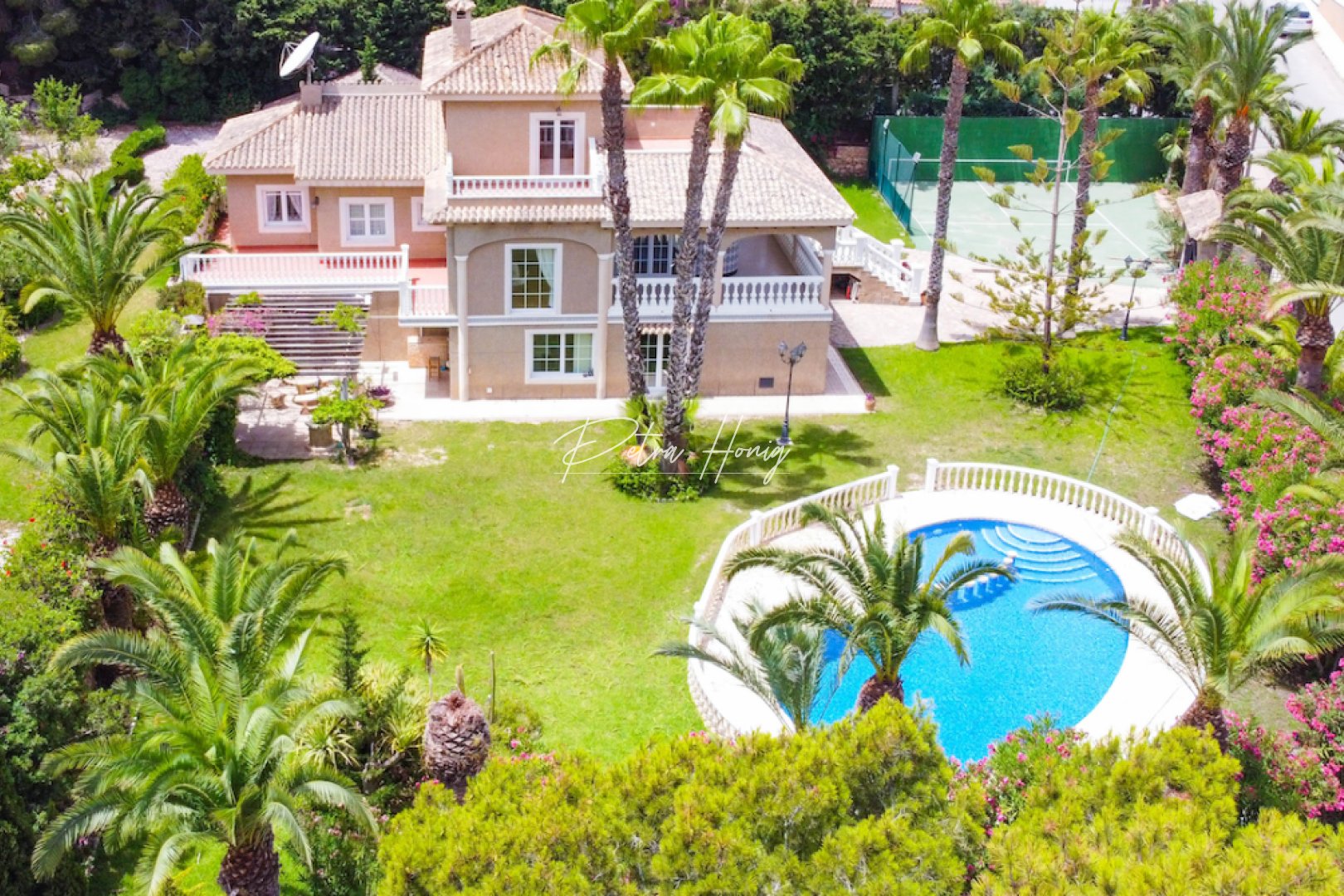 A Vendre - Villa - Villamartin