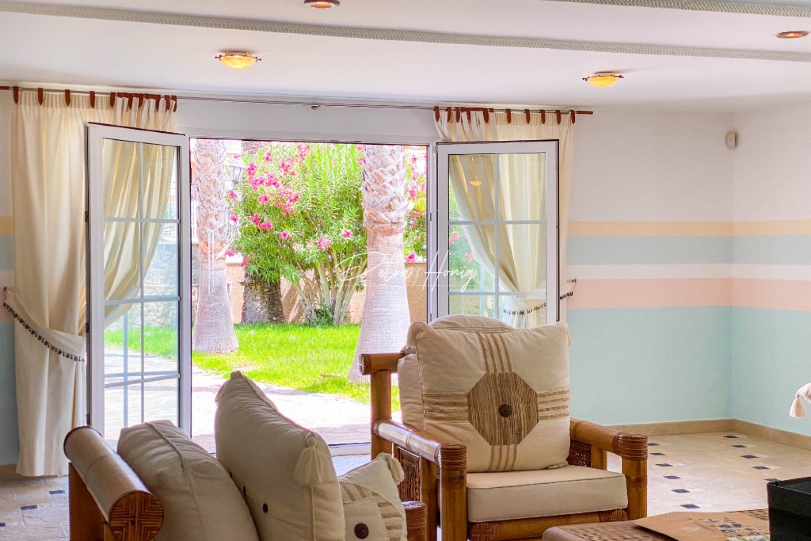 A Vendre - Villa - Villamartin