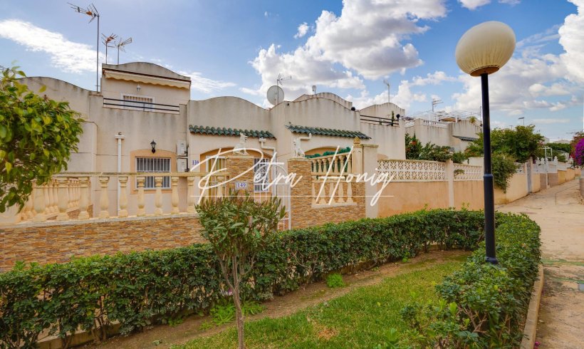Adosado - Reventa - Torrevieja - MY-21165