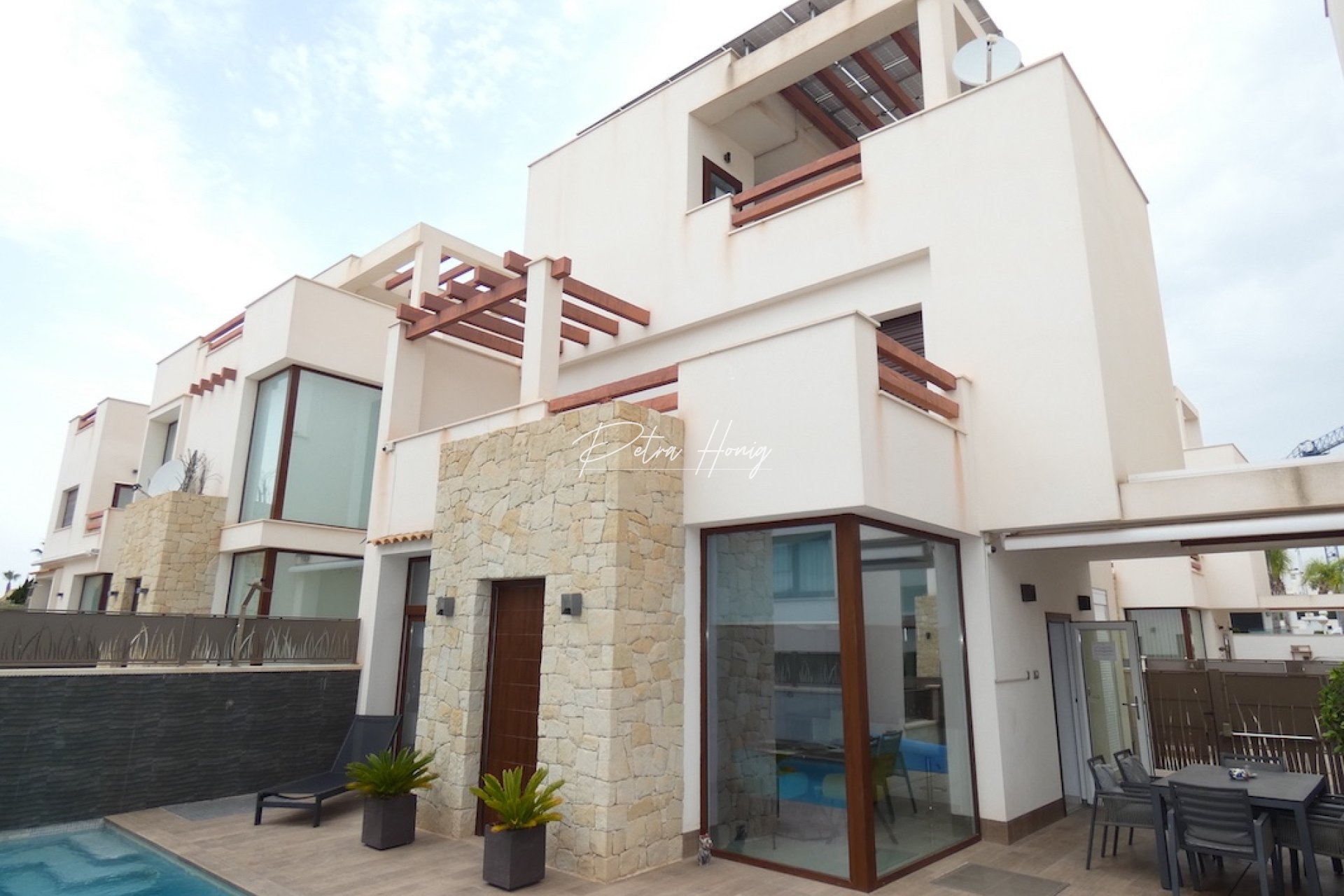 Alquileres Comerciales - Chalet - Ciudad Quesada - Pueblo Bravo