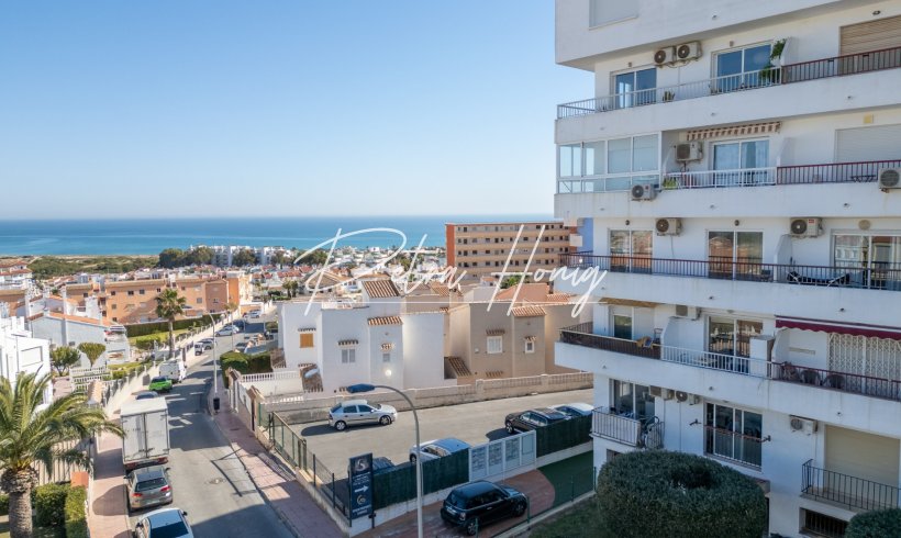 Apartamento - Reventa - Torrevieja - HS-25204