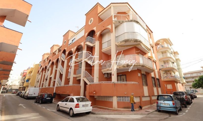 Apartamento - Reventa - Torrevieja - La Mata pueblo