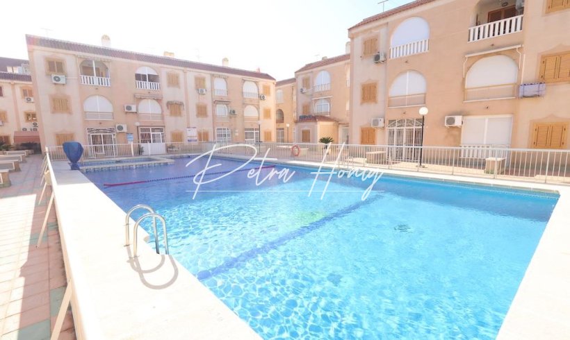 Apartment - Gebrauchtobjekte - Torrevieja - JM-93843