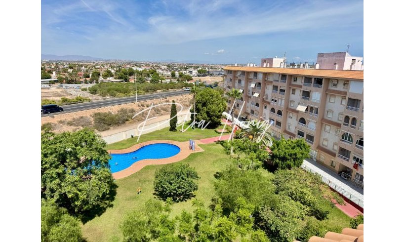 Apartment - Resales - Torrevieja - Centro
